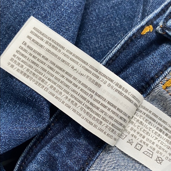 Abercrombie & Fitch Harper Low Rise Ankle Jean | Floral Embroidery, Distressed - Picture 16 of 16